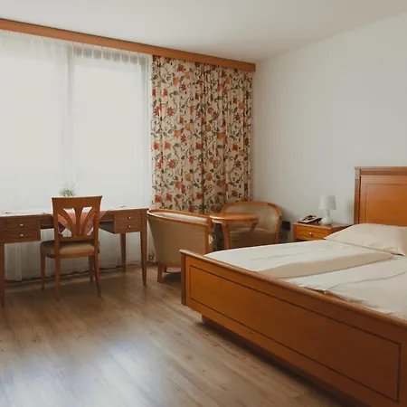 ソンマーホテル カルウェンダル ホテル インスブルック