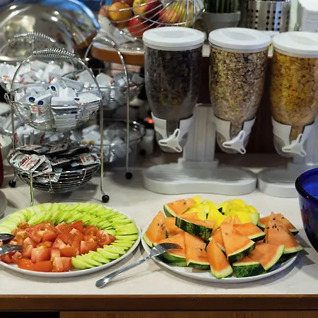 ホテル ソンマーホテル カルウェンダル