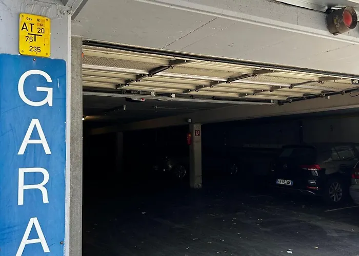 سوميرهوتيل كاروينديل