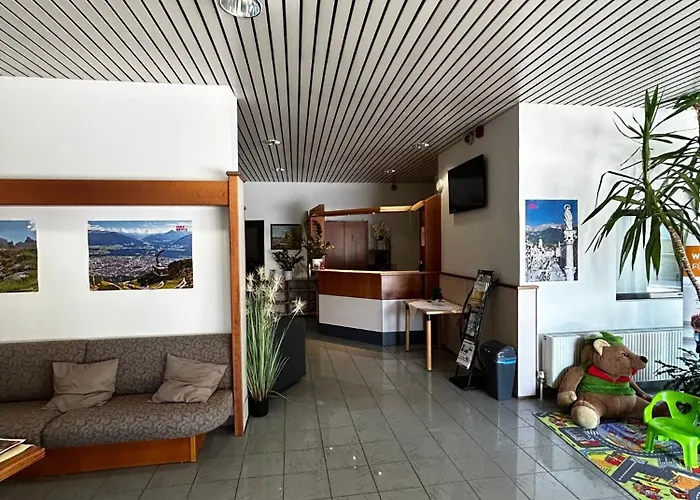 فندق سوميرهوتيل كاروينديل إنسبروك