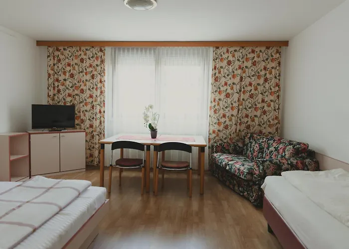 فندق سوميرهوتيل كاروينديل