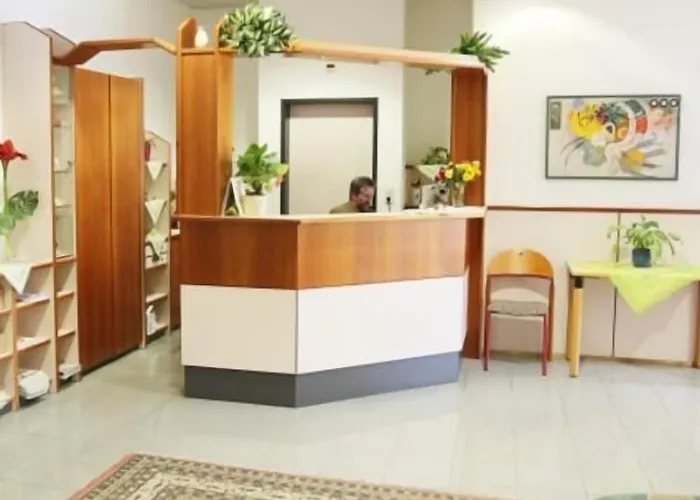 فندق سوميرهوتيل كاروينديل