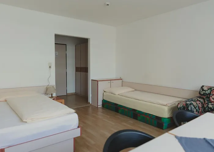 سوميرهوتيل كاروينديل 3* إنسبروك