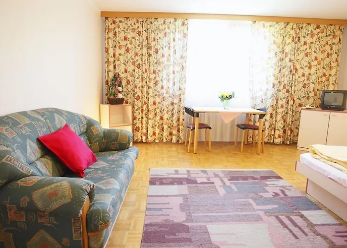 فندق سوميرهوتيل كاروينديل