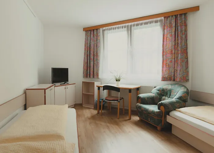 فندق سوميرهوتيل كاروينديل إنسبروك