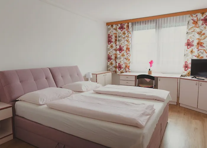 سوميرهوتيل كاروينديل فندق إنسبروك